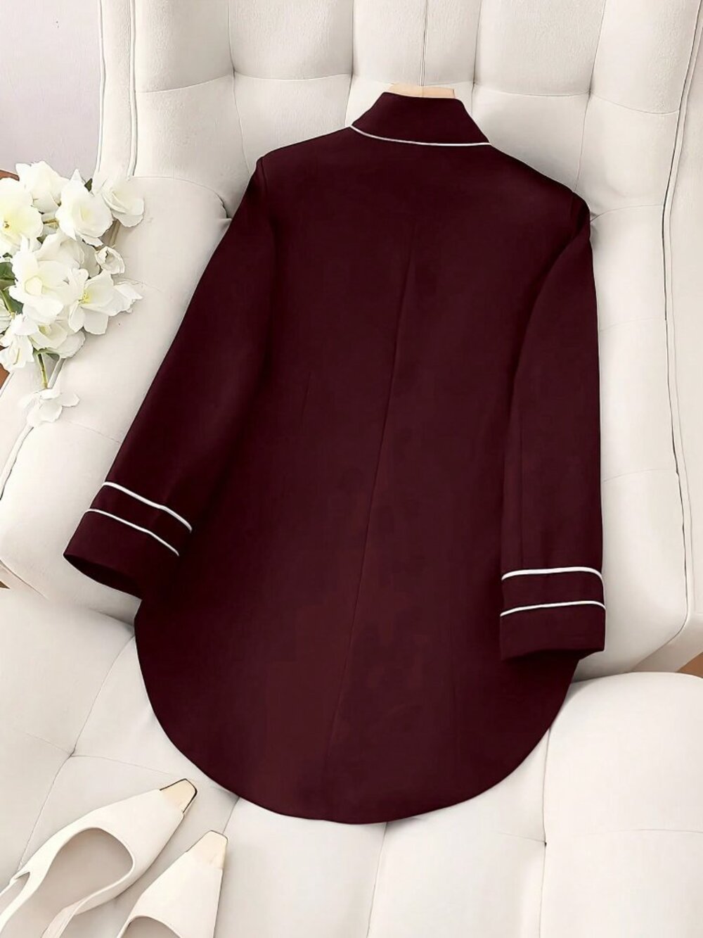 Burgundy Elegant Women's Slim Fit Blazer - Picture 3 of 6